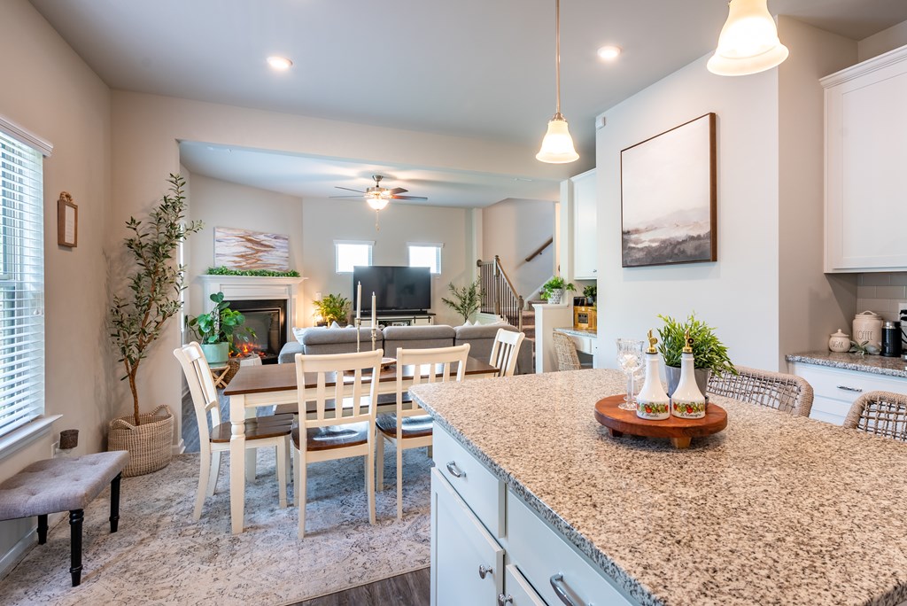 10 Betty Jo Way E