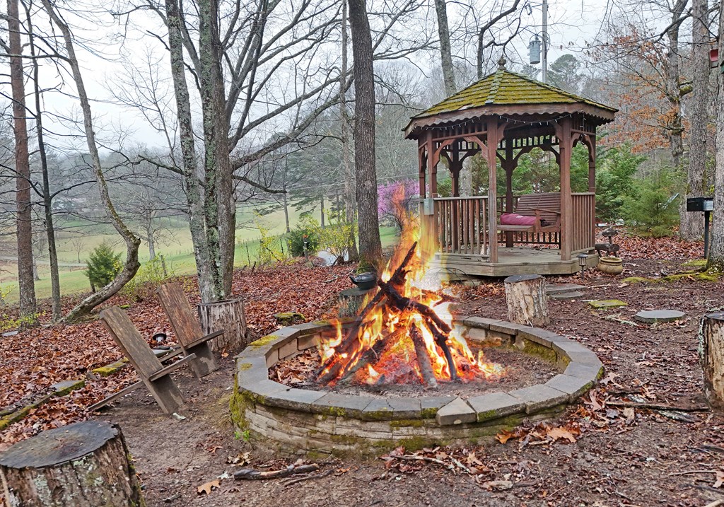 640 Bunker Hill Road