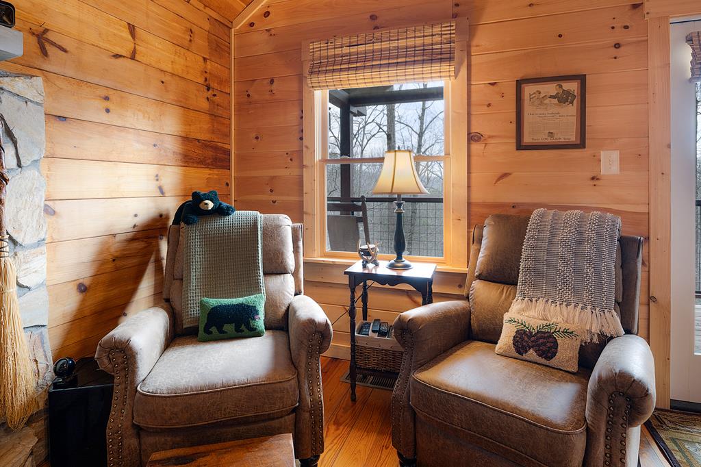 173 Mountain Laurel Lane