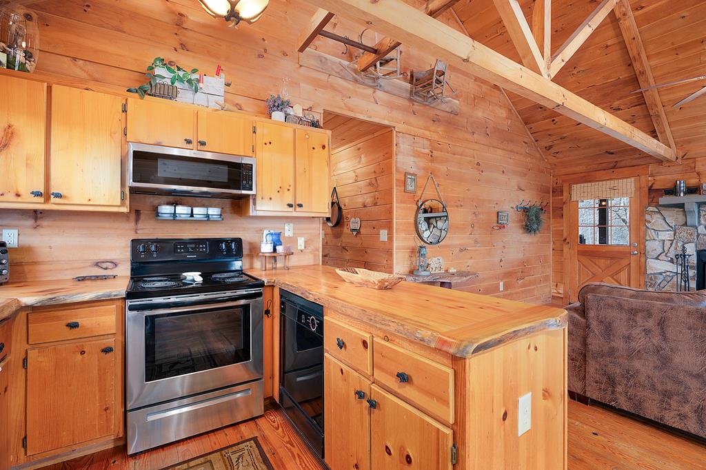 173 Mountain Laurel Lane