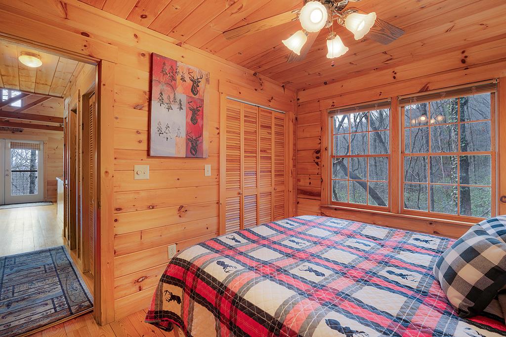 173 Mountain Laurel Lane