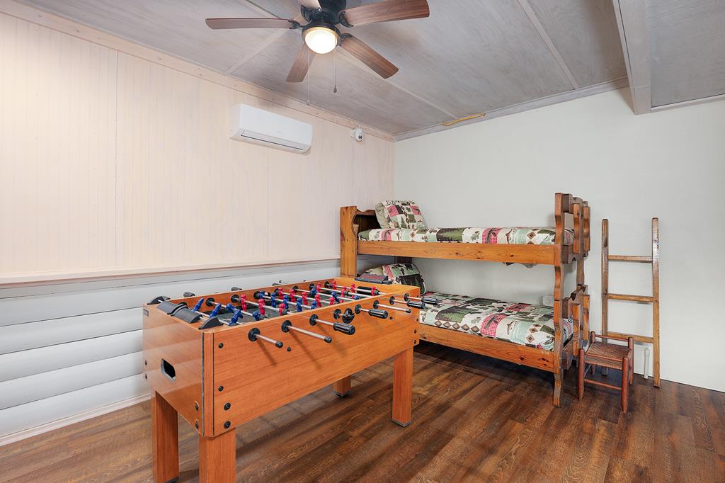 173 Mountain Laurel Lane