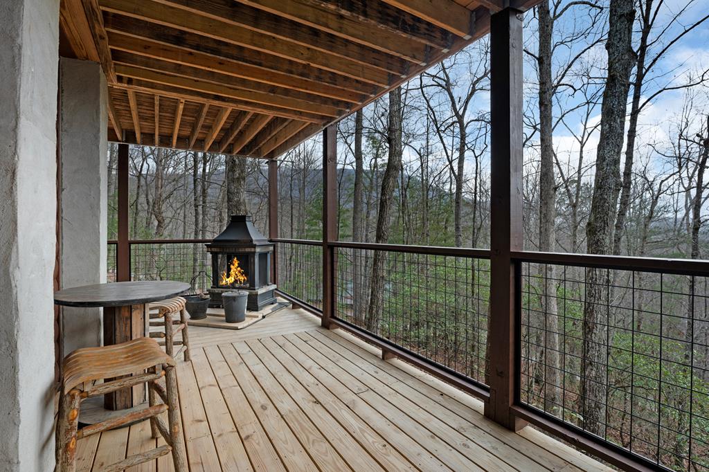 173 Mountain Laurel Lane