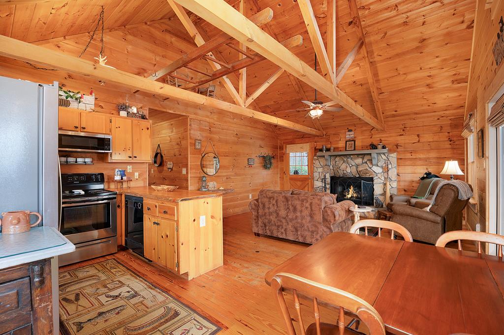 173 Mountain Laurel Lane