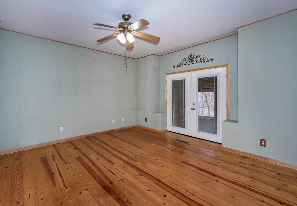 520 Newport Drive