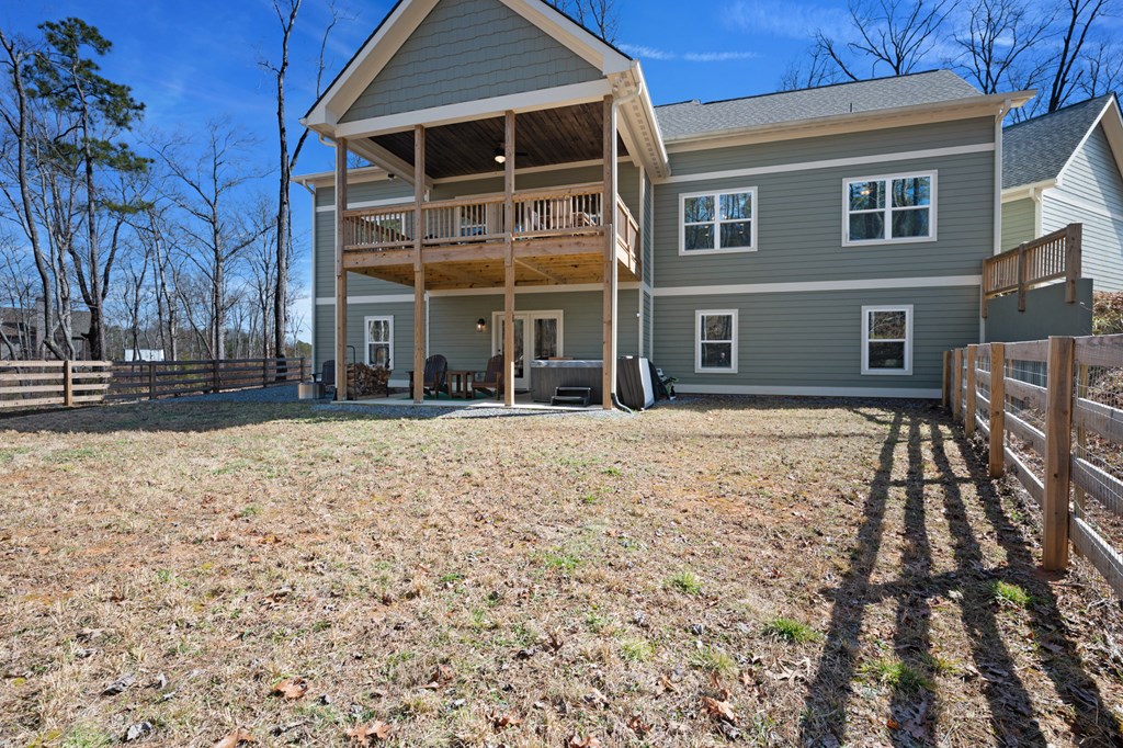 218 Oakwood Lane