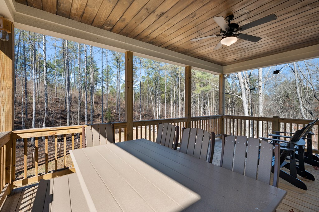 218 Oakwood Lane