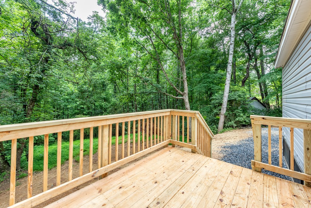 522 Refuge Valley Road