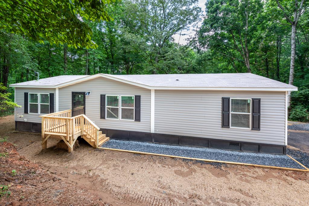 522 Refuge Valley Road