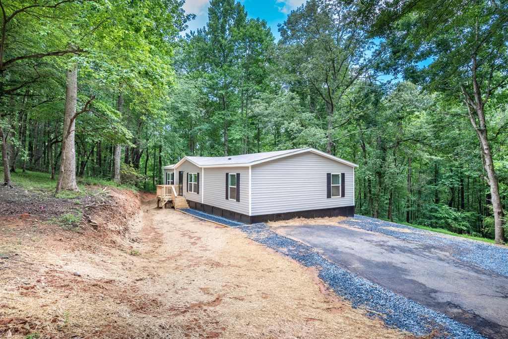 522 Refuge Valley Road