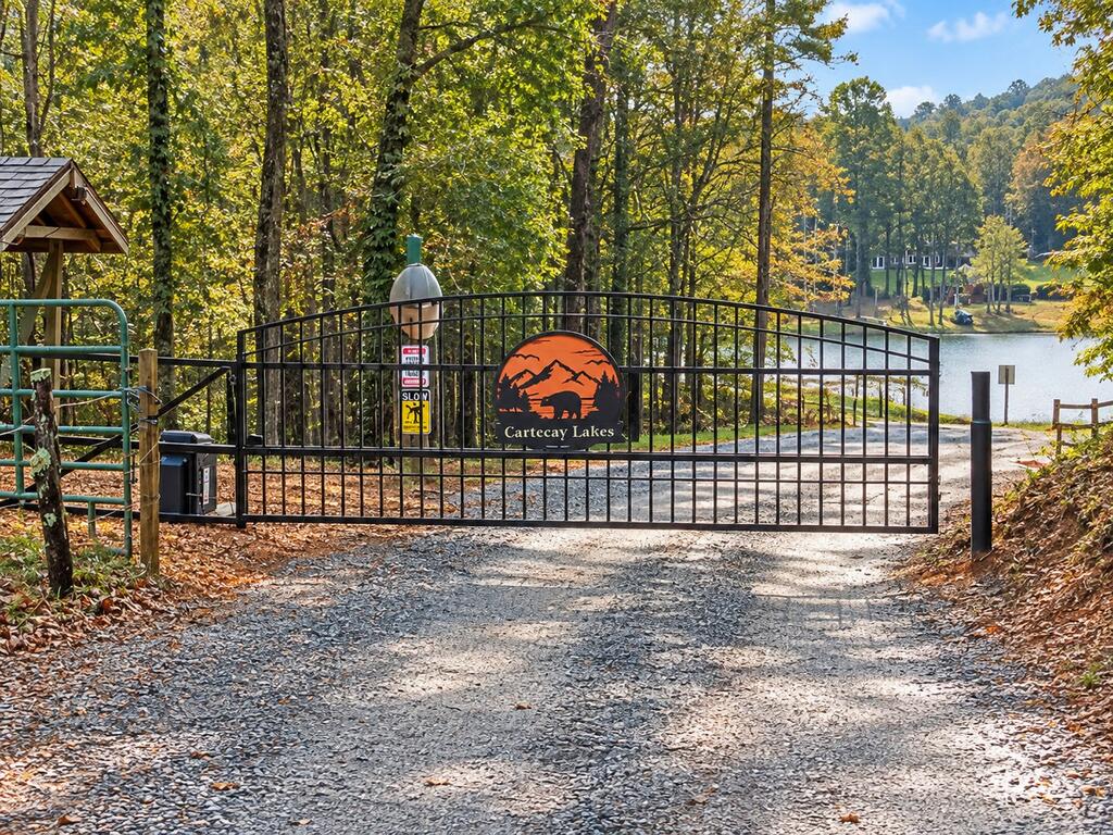 173 Mountain Laurel Lane