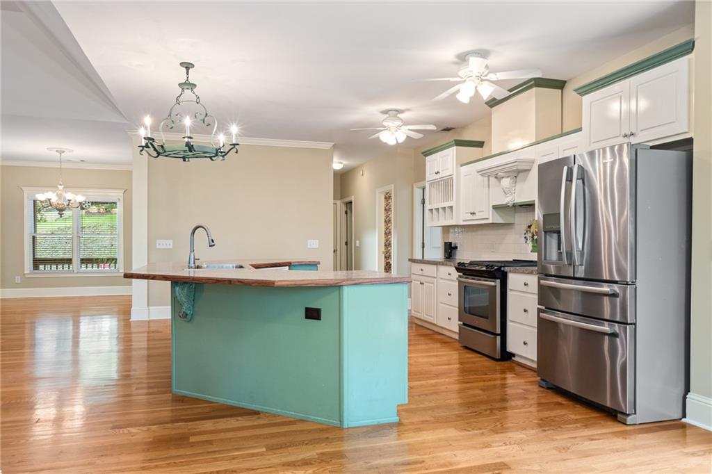 188 Little Hendricks Mountain Road