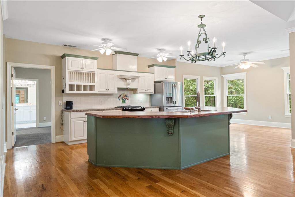 188 Little Hendricks Mountain Road