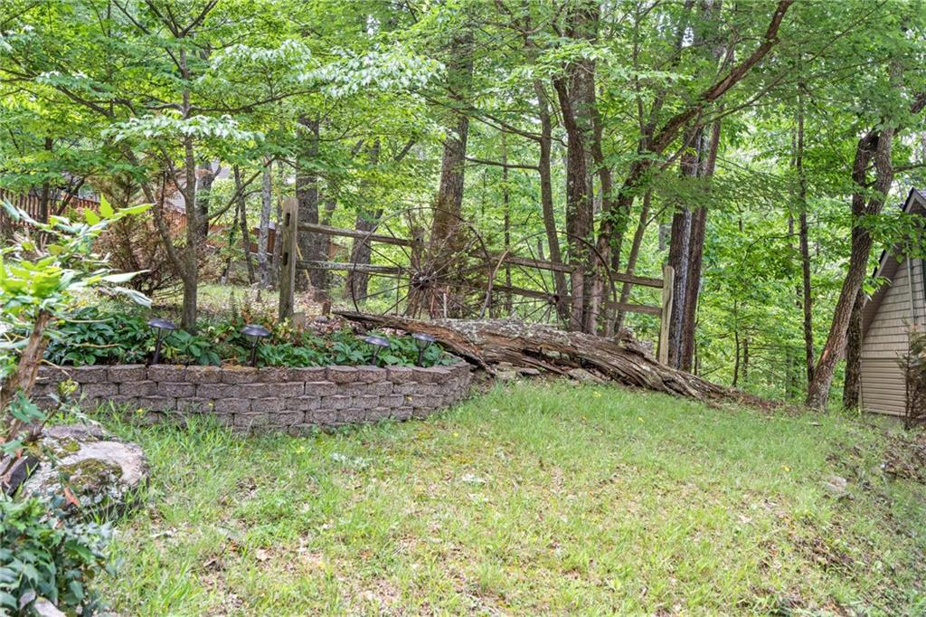 188 Little Hendricks Mountain Road