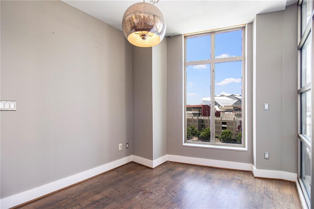 250 Park Avenue West NW Unit 803