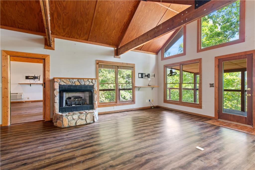 814 Lake Arrowhead Drive