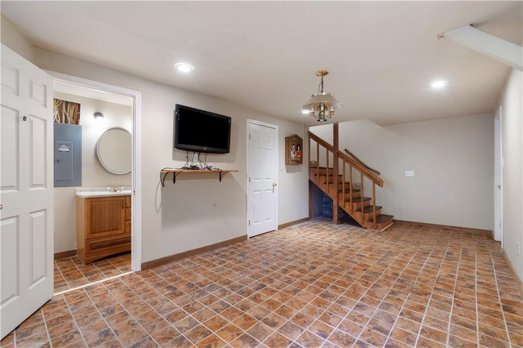 814 Lake Arrowhead Drive