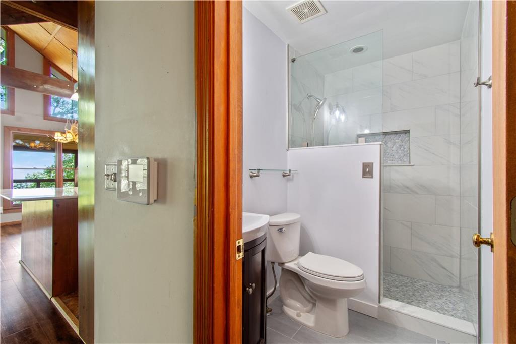 814 Lake Arrowhead Drive