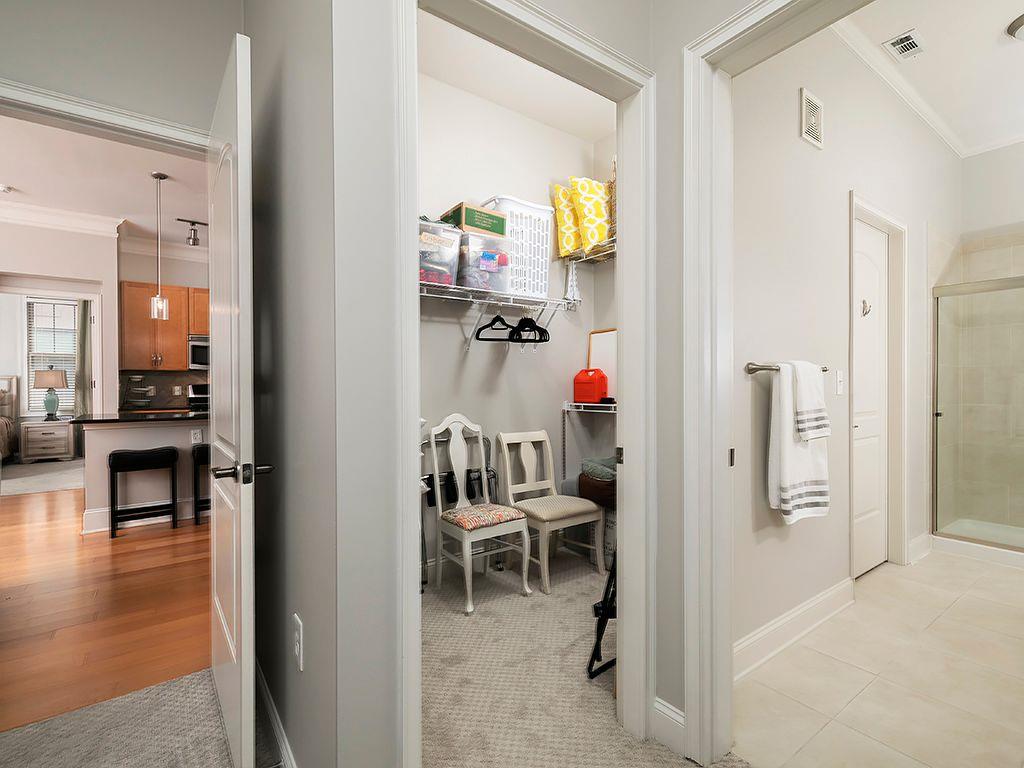 3621 VININGS SLOPE SE Unit #1330