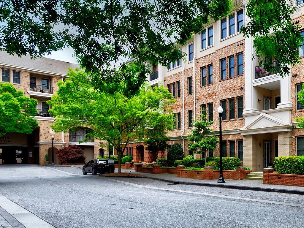 3621 VININGS SLOPE SE Unit #1330