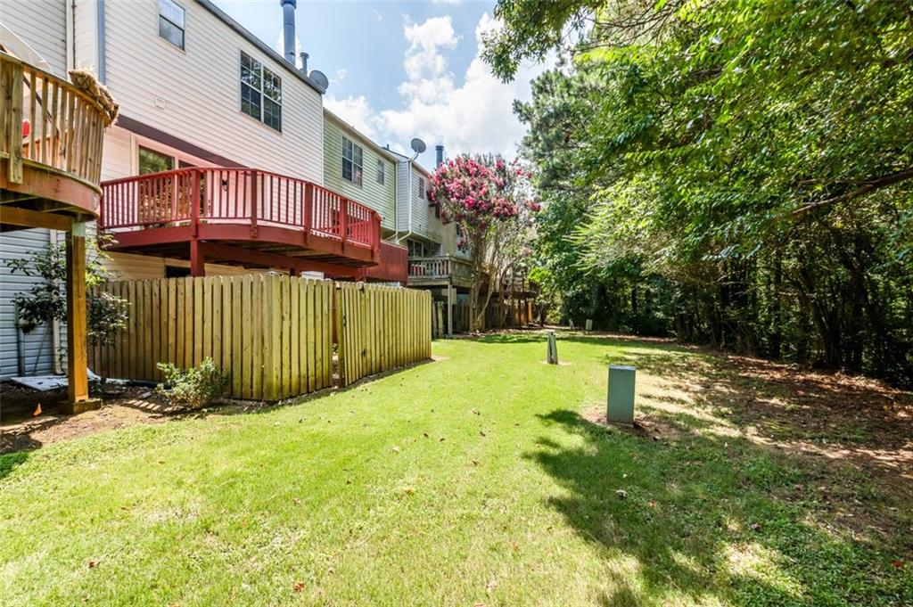 2206 Queen Anne Court