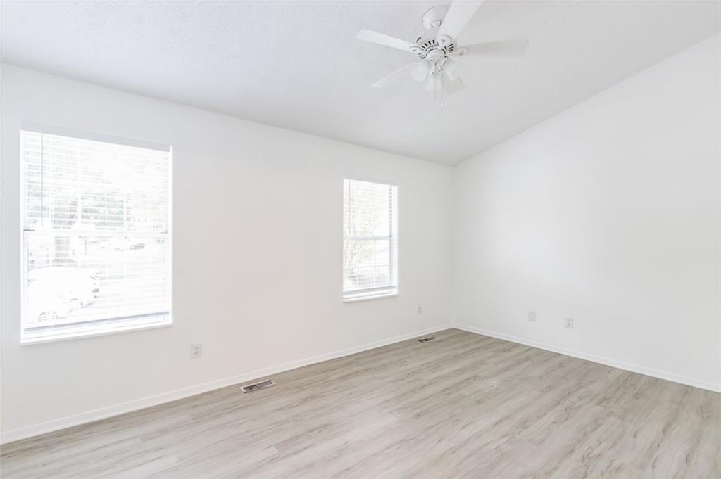 2206 Queen Anne Court