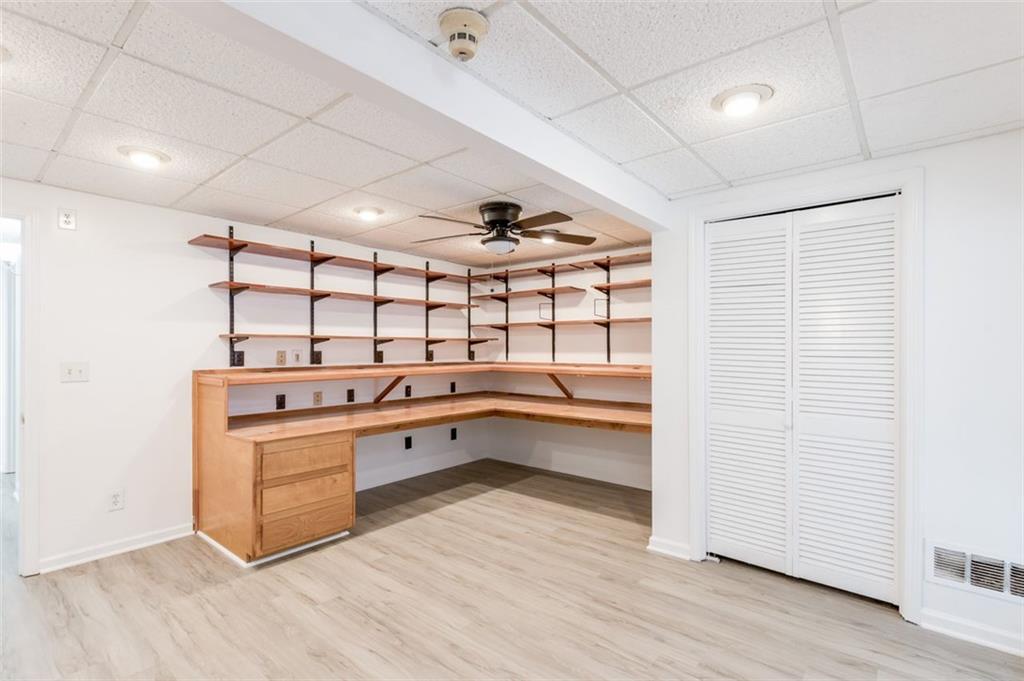 2206 Queen Anne Court