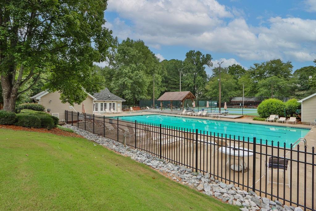 1184 HURST PARK Court