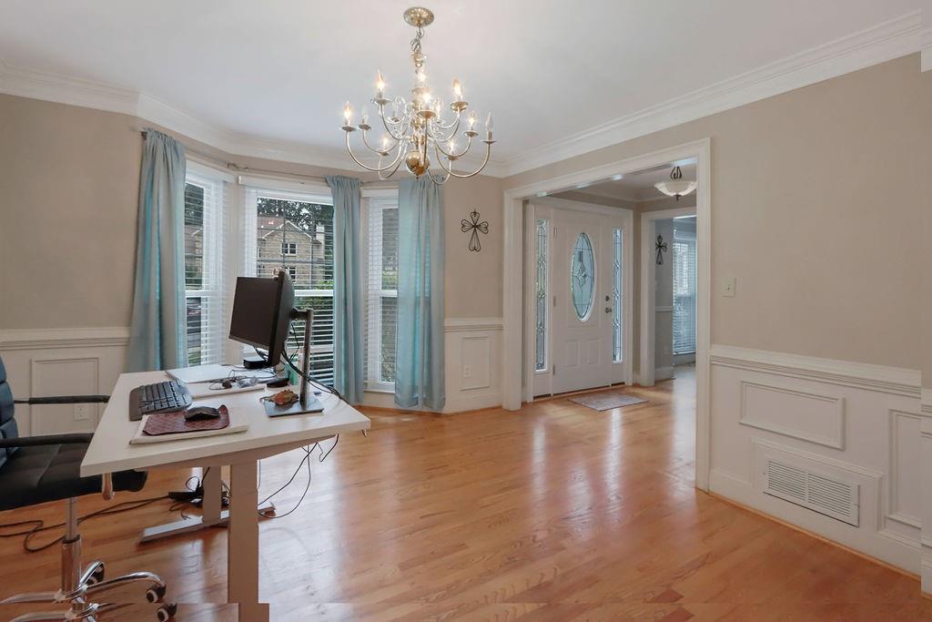 1184 HURST PARK Court