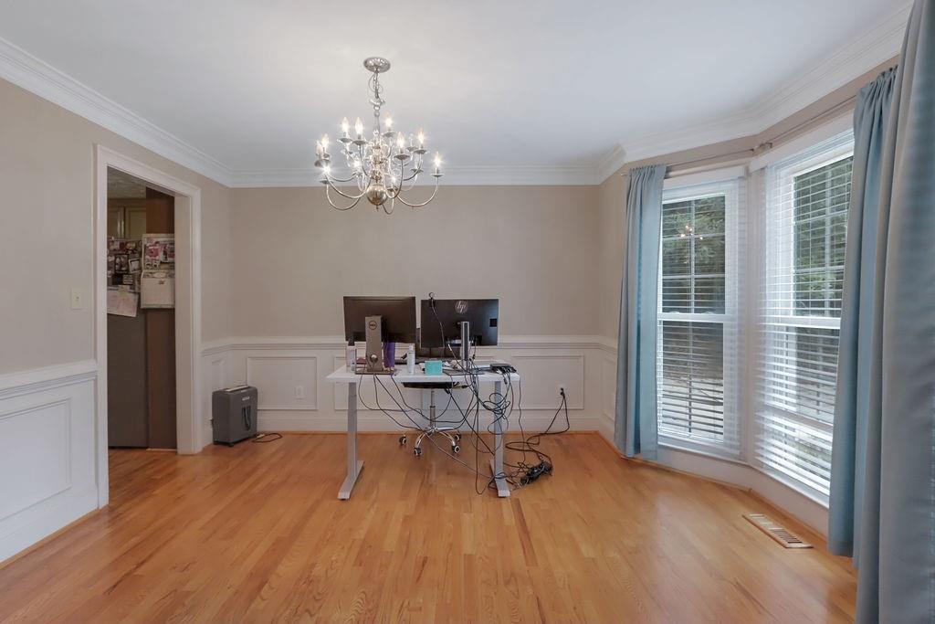 1184 HURST PARK Court