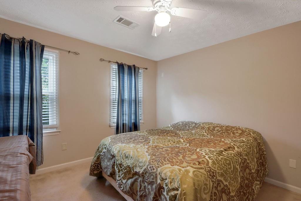 1184 HURST PARK Court