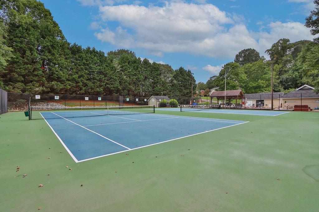 1184 HURST PARK Court