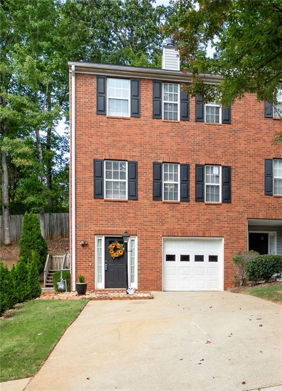 2464 Stonegate Drive NW