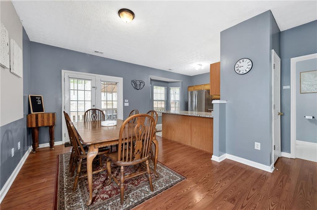 2464 Stonegate Drive NW