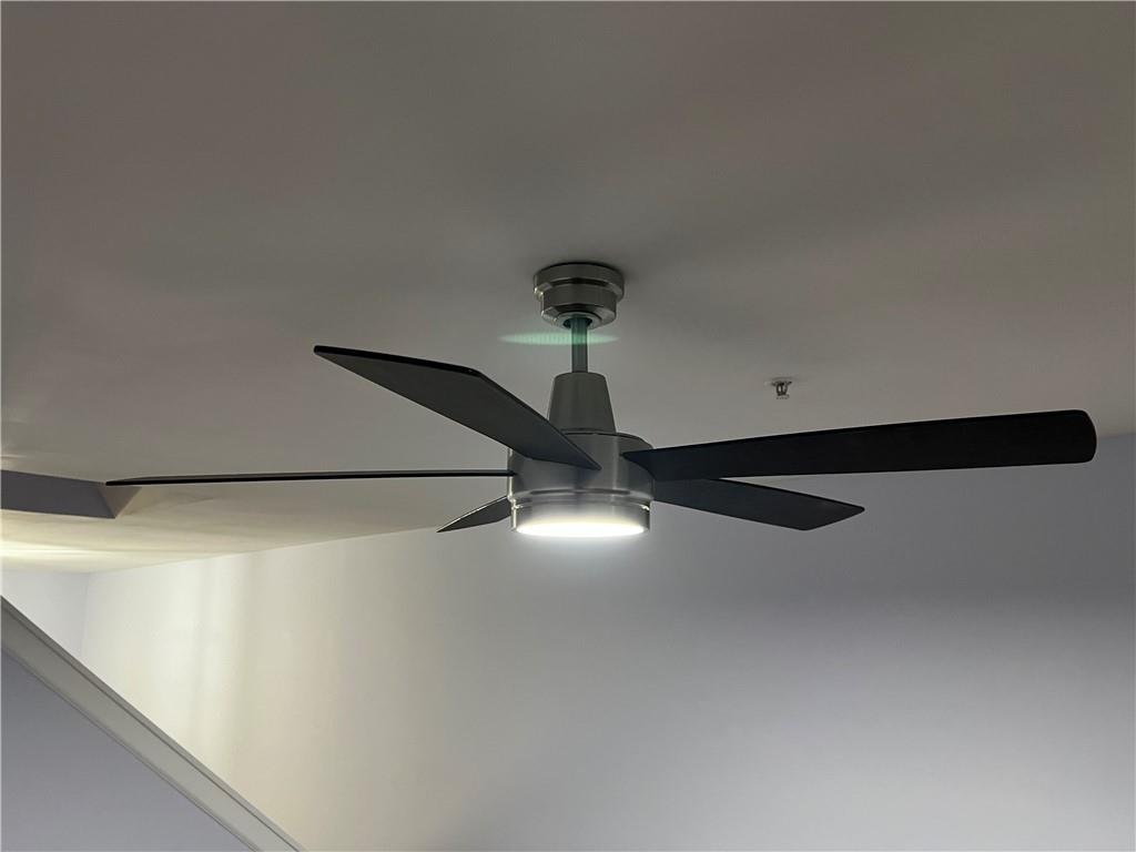 1208 Pinedale Circle NW