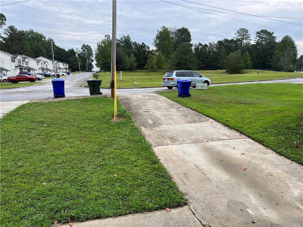 1208 Pinedale Circle NW