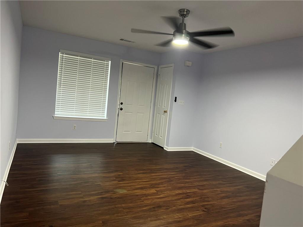 1208 Pinedale Circle NW