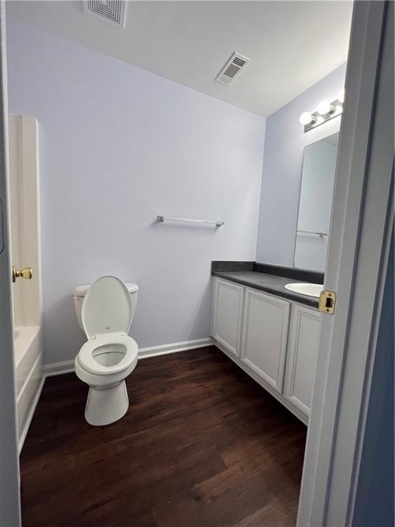 1208 Pinedale Circle NW