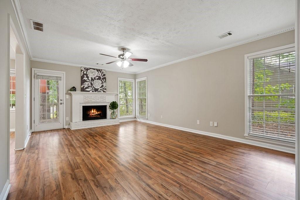 1329 Winding River Trail