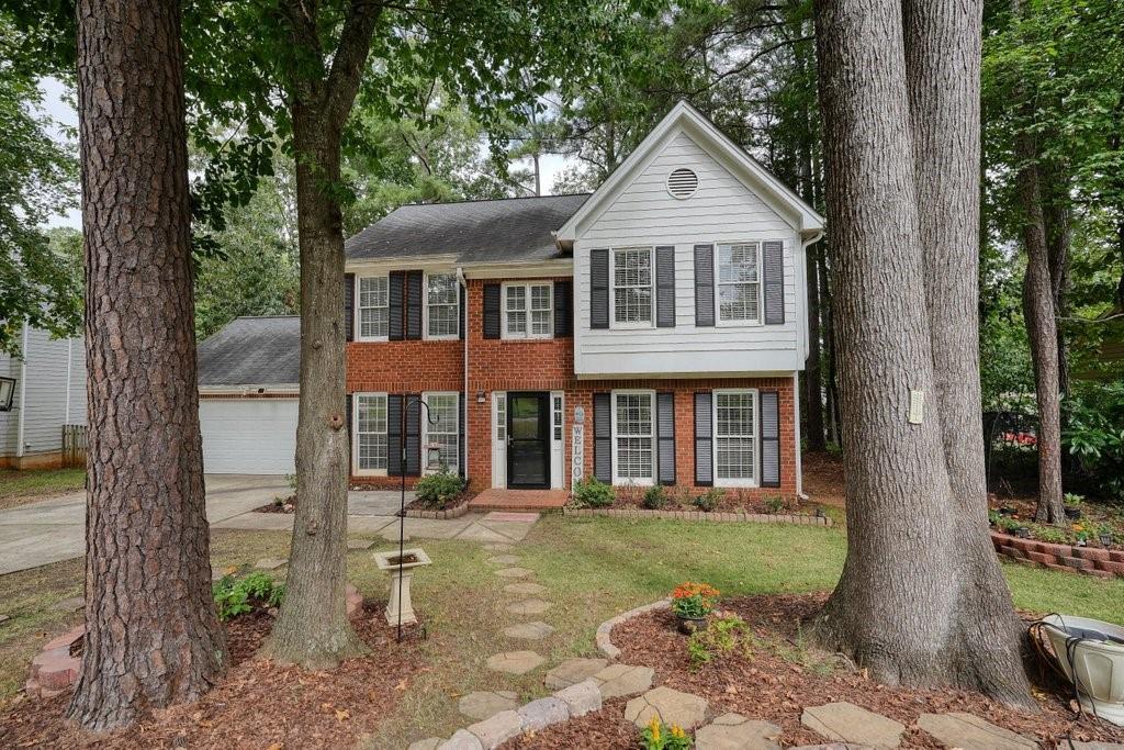 1329 Winding River Trail