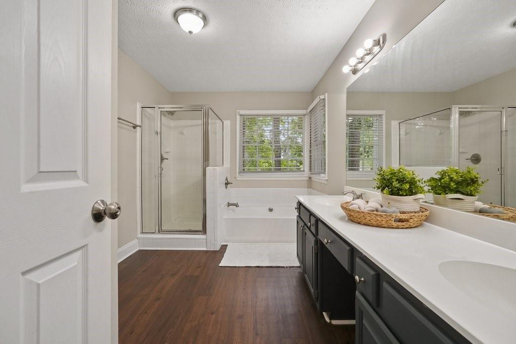 1329 Winding River Trail