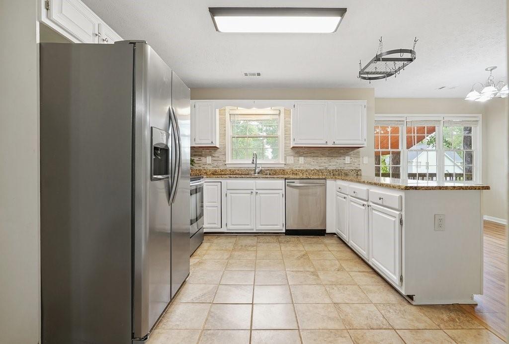 1329 Winding River Trail