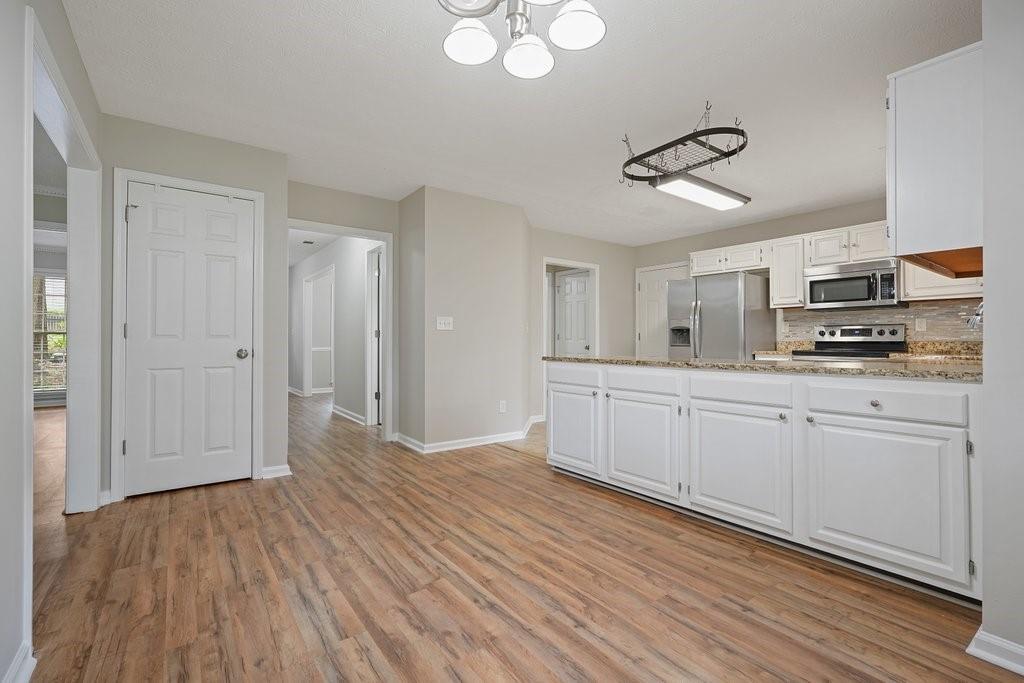 1329 Winding River Trail