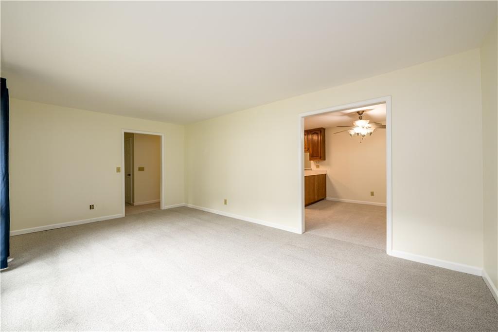 1746 WOODCLIFF Place NE