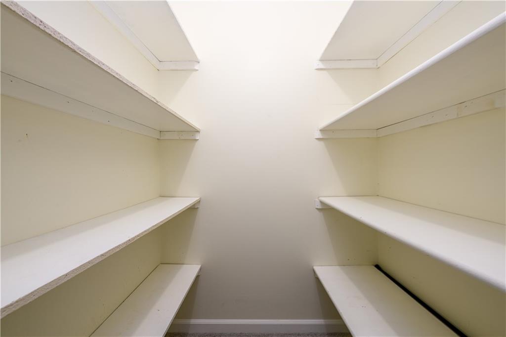 1746 WOODCLIFF Place NE