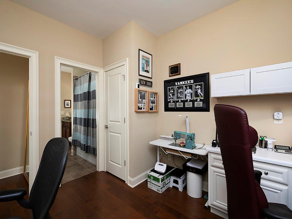 2446 Barrett Preserve Court SW