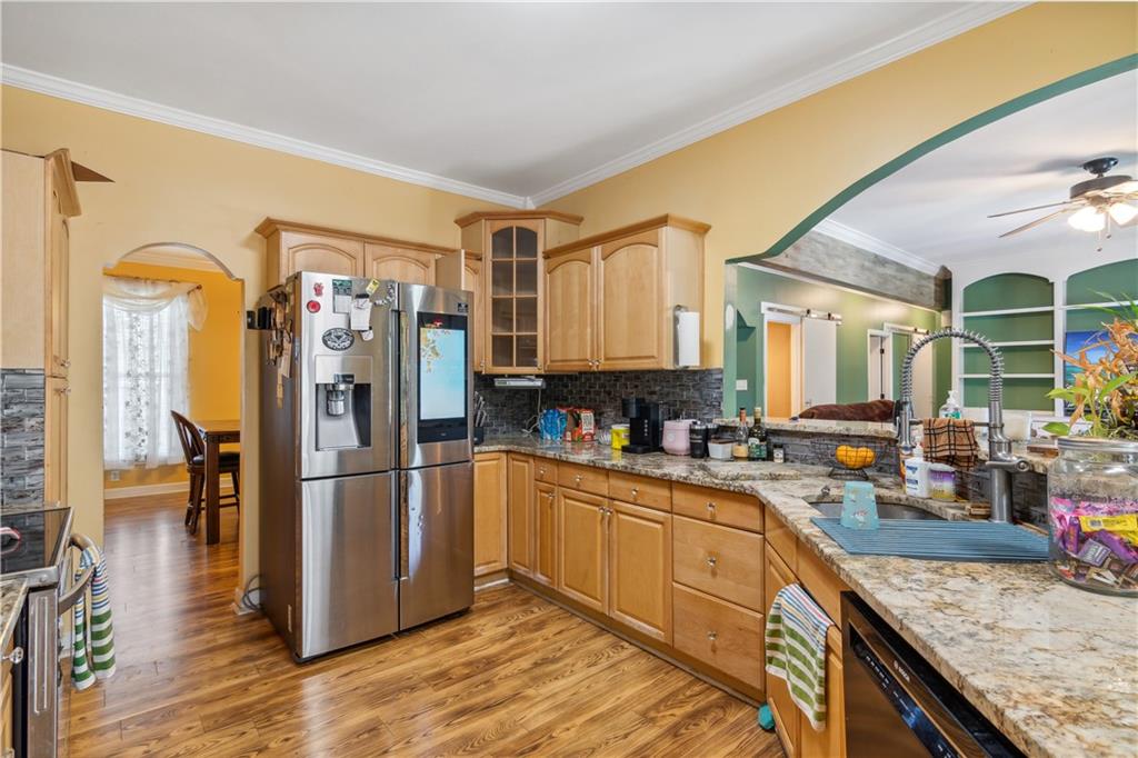 137 King Richard Drive