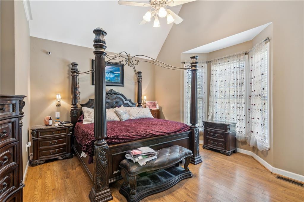 137 King Richard Drive