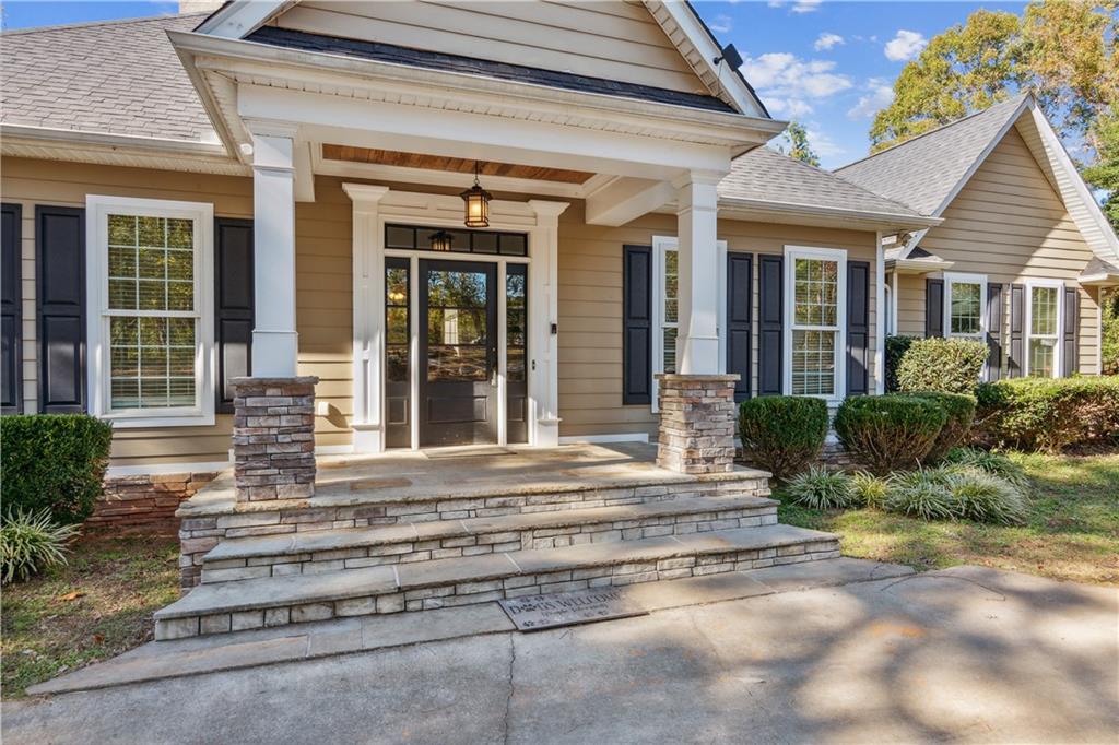 137 King Richard Drive