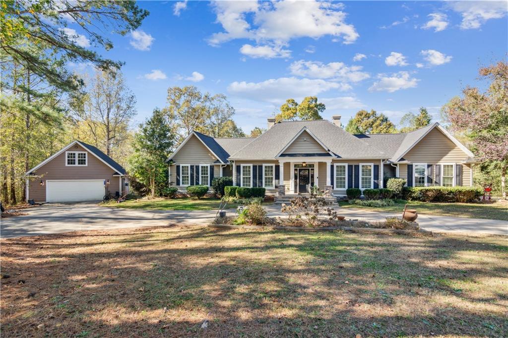 137 King Richard Drive